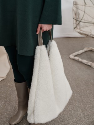 ''Sheltering Wool'' Bag Τσάντες